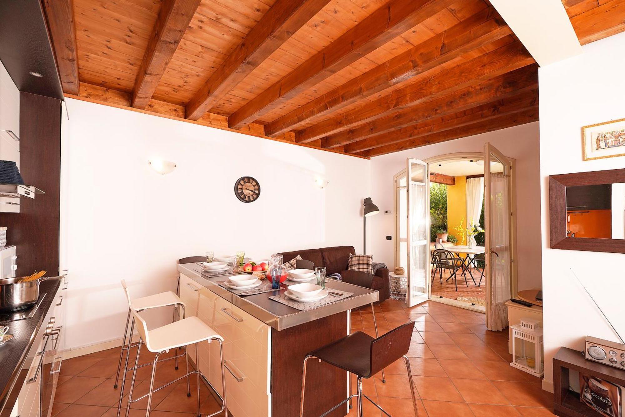 Borgo Del Torchio - Gardagate Apartment Manerba del Garda Exterior photo
